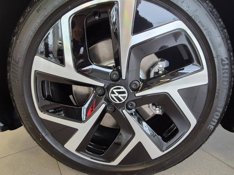 Occasion VOLKSWAGEN ID.3 204ch Pro Performance 58 kWh Style 2024 Gris 27989 € à Haguenau