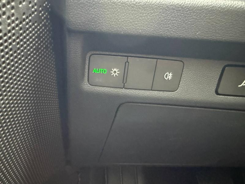 Used SKODA Elroq 286ch 85 Clever 2025 Bleu Racing métallisé € 35989 in Haguenau