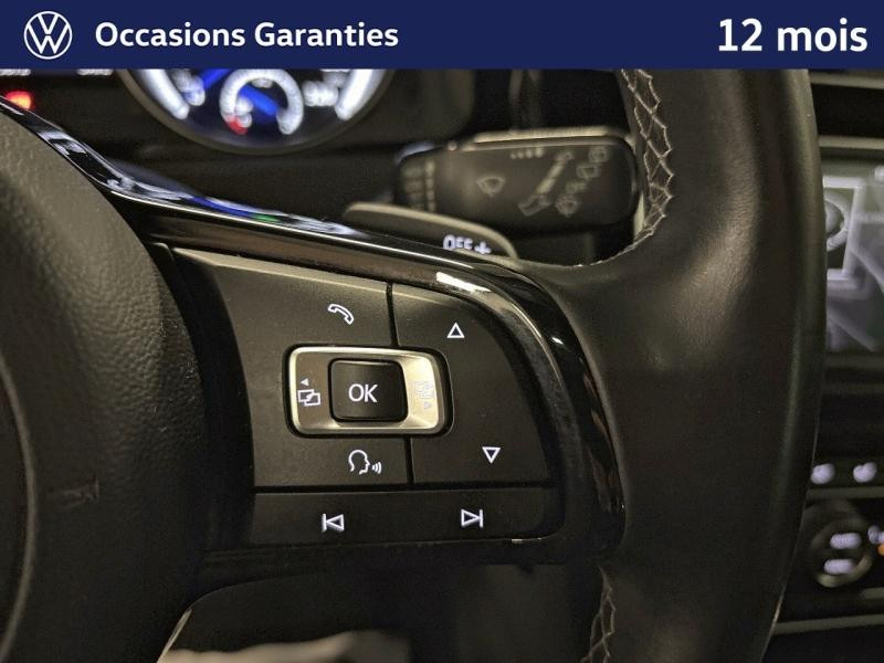 Occasion VOLKSWAGEN Golf 2.0 TSI 300 R 4Motion DSG6 5 portes / Toit Ouvrant / DYNAUDIO / GPS / Caméra / Amortisseur DCC 2016 Bleu Lapiz 25489 € à Haguenau