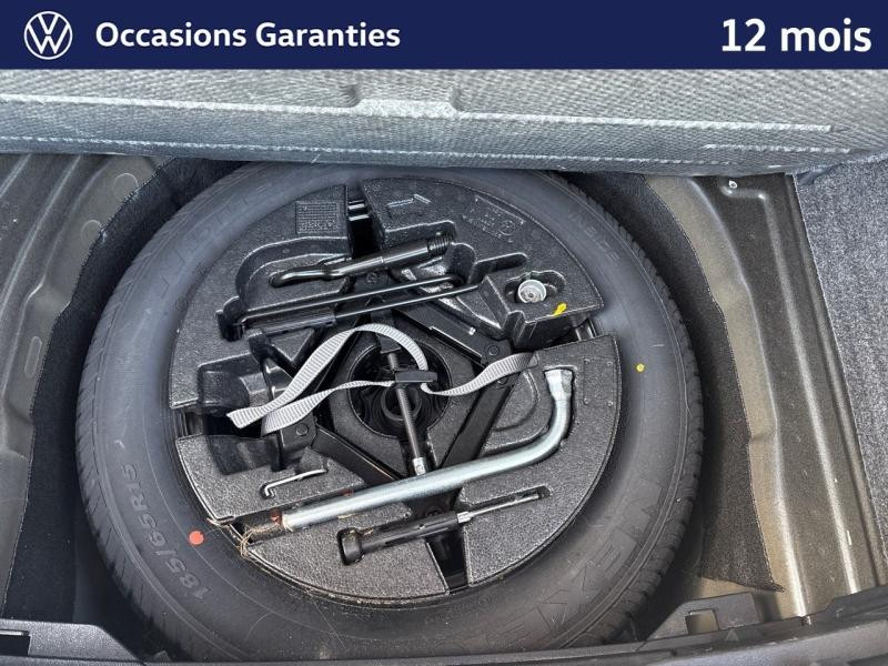 Used VOLKSWAGEN Polo 1.0 TSI 95 Carat DSG7 / GPS / Feux LED / Aide au Stationnement / Clim Auto 2021 Noir Intense € 17489 in Haguenau