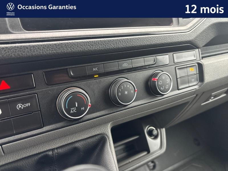 Occasion VOLKSWAGEN Crafter Fg 35 L4H3 2.0 TDI 140 Business Traction / APP Connect / Caméra / Aide au Stationnement / Ré 2023 Blanc Candy 35489 € à Haguenau