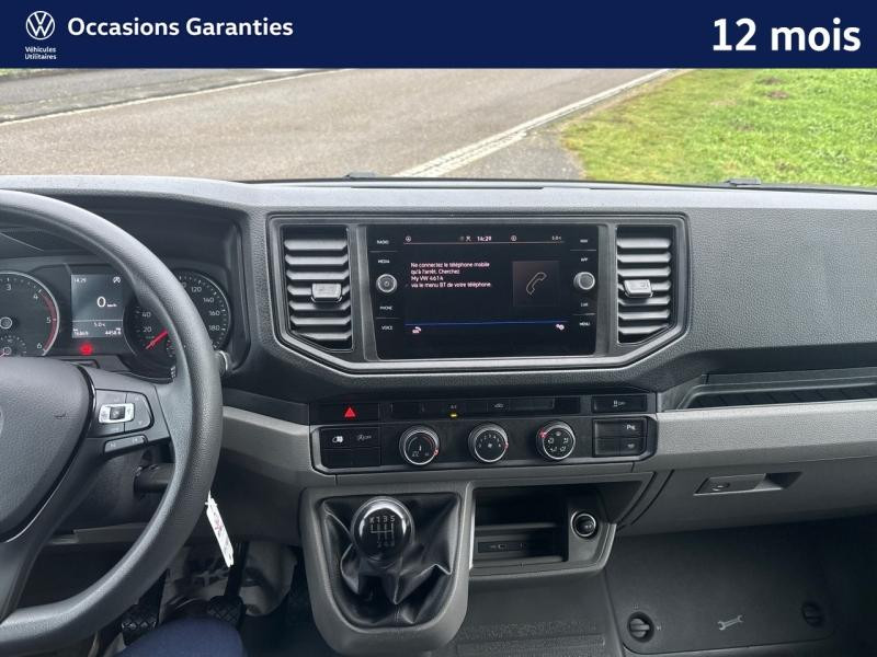 Occasion VOLKSWAGEN Crafter Fg 35 L4H3 2.0 TDI 140 Business Traction / APP Connect / Caméra / Aide au Stationnement / Ré 2023 Blanc Candy 35489 € à Haguenau