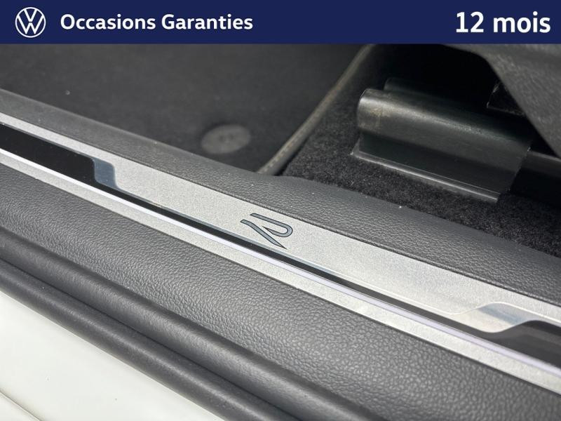 Occasion VOLKSWAGEN Tiguan 2.0 TDI 150 R-Line DSG7 / GPS / Caméra 360 / Keyless / Hayon Electrique / Feux LED 2022 Blanc Oryx nacrée 33889 € à Haguenau