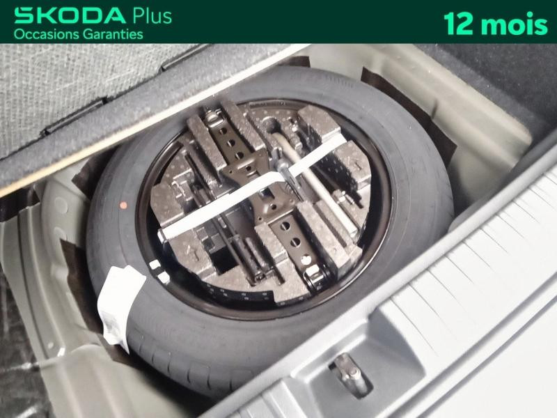 Used SKODA Kamiq 1.0 TSI 116 Selection DSG7 / APP Connect / Feux LED / Kessy / Clim Auto / Régulateur 2025 Gris Graphite métallisé € 23988 in Haguenau