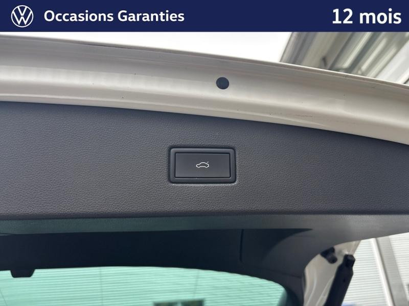 Occasion VOLKSWAGEN Tiguan 2.0 TDI 150 R-Line DSG7 / GPS / Caméra 360 / Keyless / Hayon Electrique / Feux LED 2022 Blanc Oryx nacrée 33889 € à Haguenau