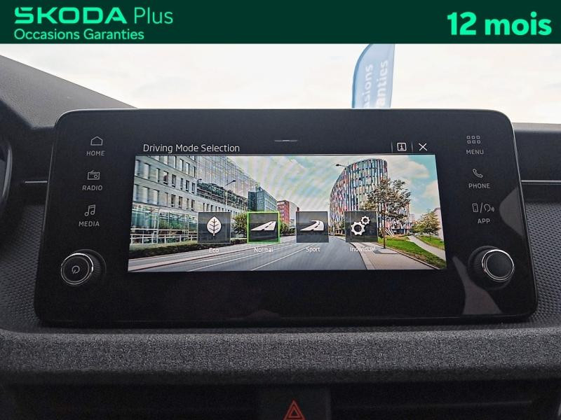 Used SKODA Kamiq 1.0 TSI 116 ch Sélection DSG7 / Caméra / App connect / Roue de secours / Palettes au volant 2025 Noir Magic nacré € 22989 in Haguenau