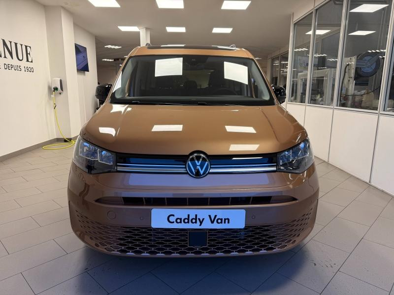 Used VOLKSWAGEN Caddy 2.0 TDI 122ch Life DSG7 2025 Copper Bronze métallisé € 42989 in Haguenau