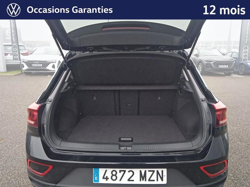 Used VOLKSWAGEN T-Roc 1.5 TSI Evo2 150 ch Life Plus DSG7 / APP CONNECT / CAMERA / KEYLESS 2025 Noir Intense nacrée € 29490 in Haguenau