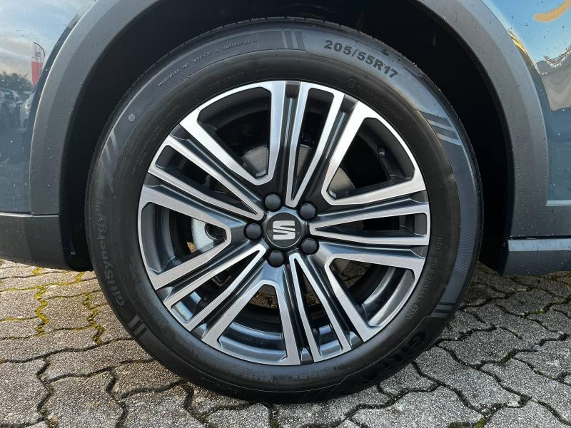 Occasion SEAT Arona 1.0 TSI 95 ch  Edition 2025 Bleu Fjord 19989 € à Haguenau