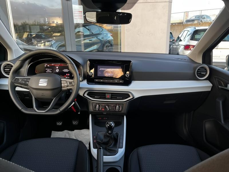 Occasion SEAT Arona 1.0 TSI 95 ch  Edition 2025 Bleu Fjord 19989 € à Haguenau