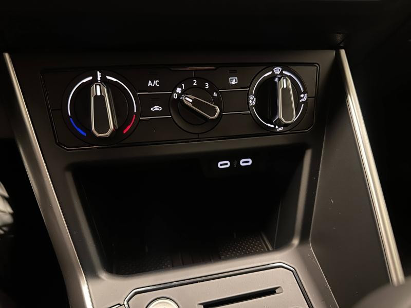 Occasion VOLKSWAGEN Taigo 1.0 TSI 116ch VW Edition 2025 Gris Cendré métallisée 25489 € à Haguenau