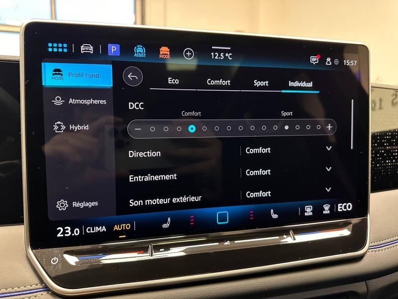 Occasion VOLKSWAGEN Tiguan 1.5 eHybrid 204ch R-Line Edition DSG6 2025 Vert Cipressino métallisée 56989 € à Haguenau