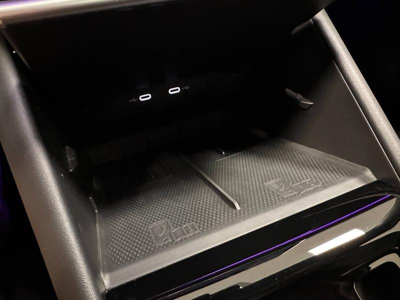 Occasion VOLKSWAGEN Tiguan 1.5 eHybrid 204ch R-Line Edition DSG6 2025 Vert Cipressino métallisée 56989 € à Haguenau