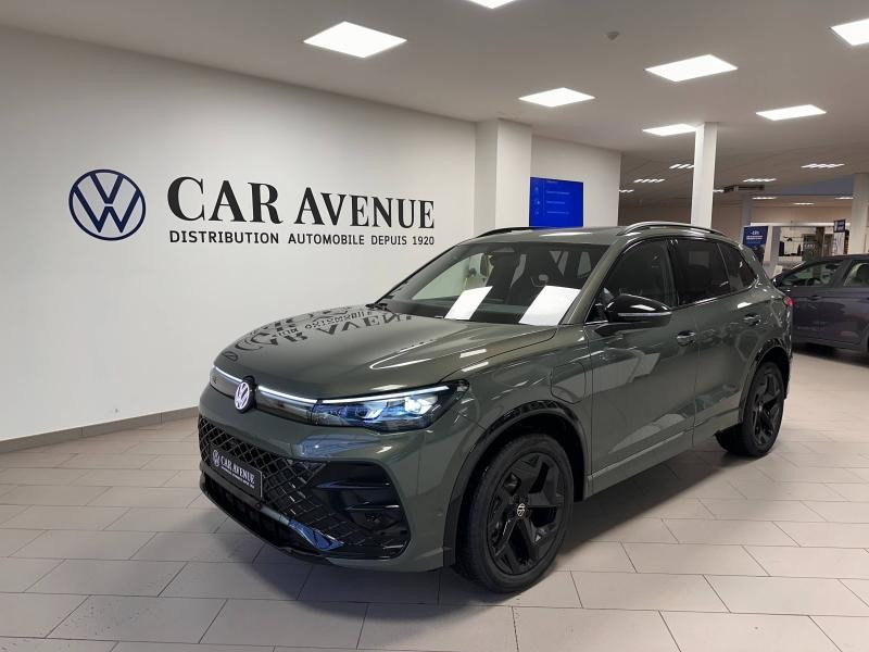 Occasion VOLKSWAGEN Tiguan 1.5 eHybrid 204ch R-Line Edition DSG6 2025 Vert Cipressino métallisée 56989 € à Haguenau