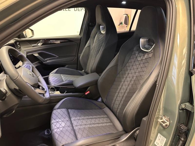 Occasion VOLKSWAGEN Tiguan 1.5 eHybrid 204ch R-Line Edition DSG6 2025 Vert Cipressino métallisée 56989 € à Haguenau