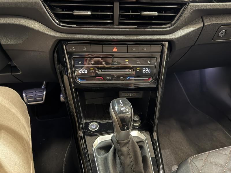 Used VOLKSWAGEN T-Roc Cabriolet 1.5 TSI Evo2 150ch Edition Karmann DSG7 2025  € 47489 in Haguenau