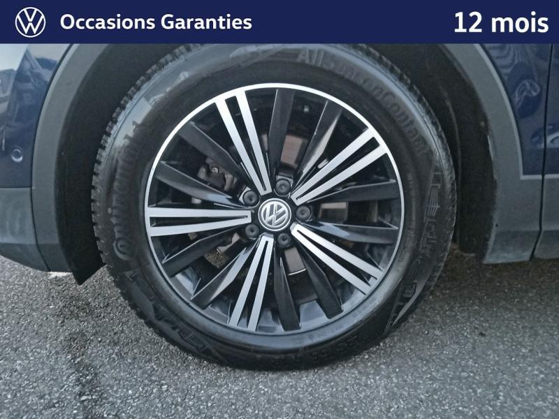 Used VOLKSWAGEN Tiguan 2.0 TDI 150 ch Carat Exclusive DSG7 / KEYLESS / APP CONNECT / SIEGES CUIRS ET CHAUFFANTS A ME 2018 Bleu Atlantique € 24989 in Haguenau