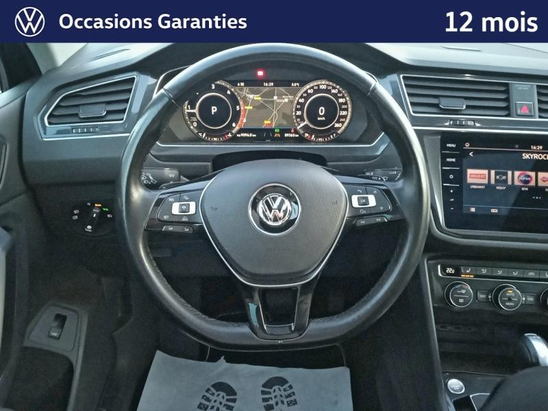 Used VOLKSWAGEN Tiguan 2.0 TDI 150 ch Carat Exclusive DSG7 / KEYLESS / APP CONNECT / SIEGES CUIRS ET CHAUFFANTS A ME 2018 Bleu Atlantique € 24989 in Haguenau