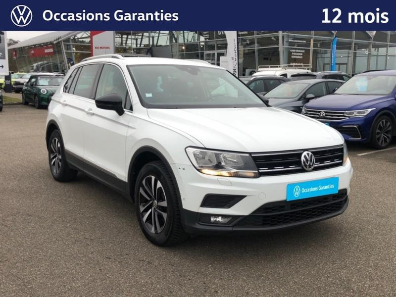 Used VOLKSWAGEN Tiguan 2.0 TDI 150 ch IQ.Drive DSG7/ GPS / APP CONNECT / SIEGES CHAUFFANTS 2019 Blanc Pur € 22489 in Haguenau