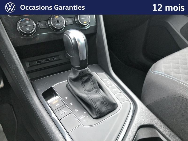 Used VOLKSWAGEN Tiguan 2.0 TDI 150 ch IQ.Drive DSG7/ GPS / APP CONNECT / SIEGES CHAUFFANTS 2019 Blanc Pur € 22489 in Haguenau