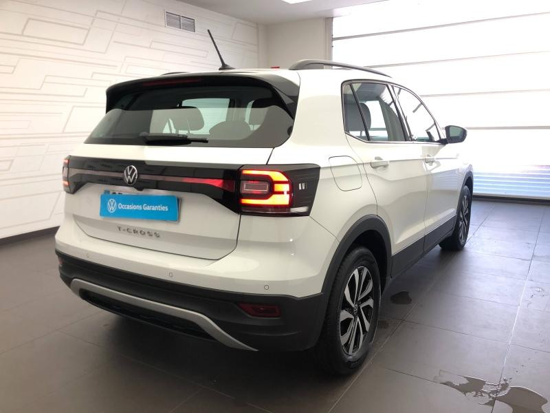 Used VOLKSWAGEN T-Cross 1.0 TSI 95 Active / Digital Cockpit Pro / APP Connect / Caméra / Keyless / Régulateur Adapta 2021 Blanc Pur € 17789 in Haguenau