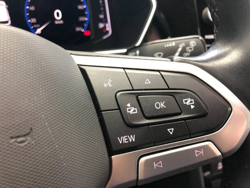 Used VOLKSWAGEN T-Cross 1.0 TSI 95 Active / Digital Cockpit Pro / APP Connect / Caméra / Keyless / Régulateur Adapta 2021 Blanc Pur € 17789 in Haguenau