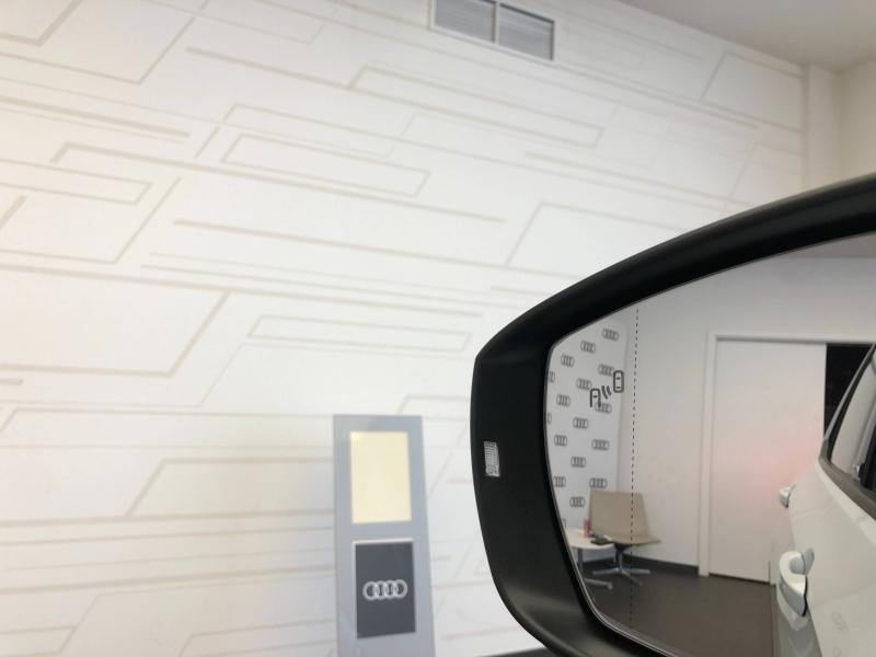 Used VOLKSWAGEN T-Cross 1.0 TSI 95 Active / Digital Cockpit Pro / APP Connect / Caméra / Keyless / Régulateur Adapta 2021 Blanc Pur € 17789 in Haguenau