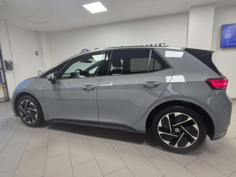 Used VOLKSWAGEN ID.3 204ch Pro 59 kWh Life Max 2025 Gris Lunaire/Toit/Hayon Noir € 33989 in Haguenau