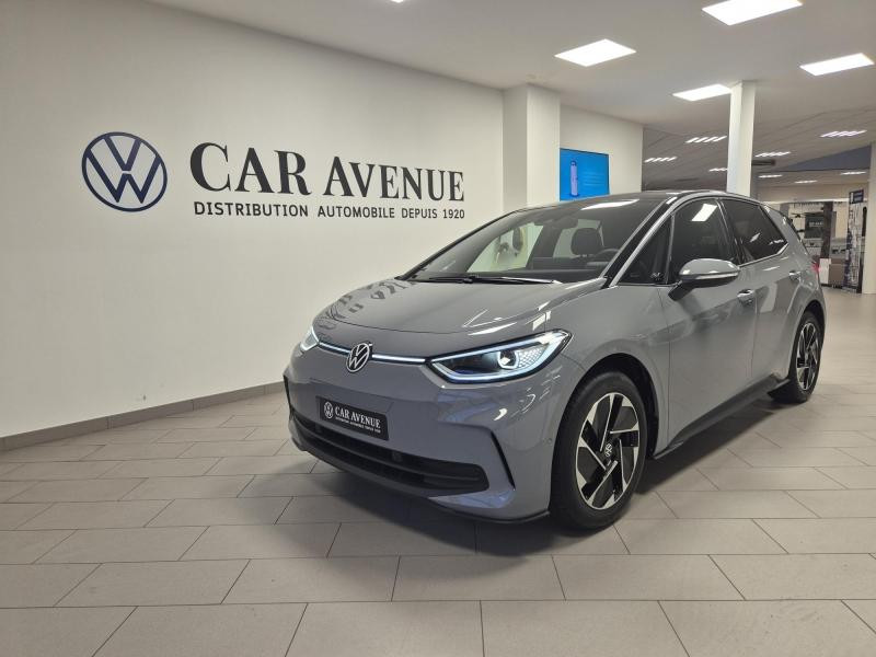 Used VOLKSWAGEN ID.3 204ch Pro 59 kWh Life Max 2025 Gris Lunaire/Toit/Hayon Noir € 33989 in Haguenau
