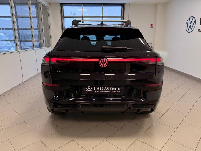 Used VOLKSWAGEN T-Roc 1.5 eTSI 150ch R-Line DSG7 2025 Noir Ebène métallisée € 41989 in Haguenau