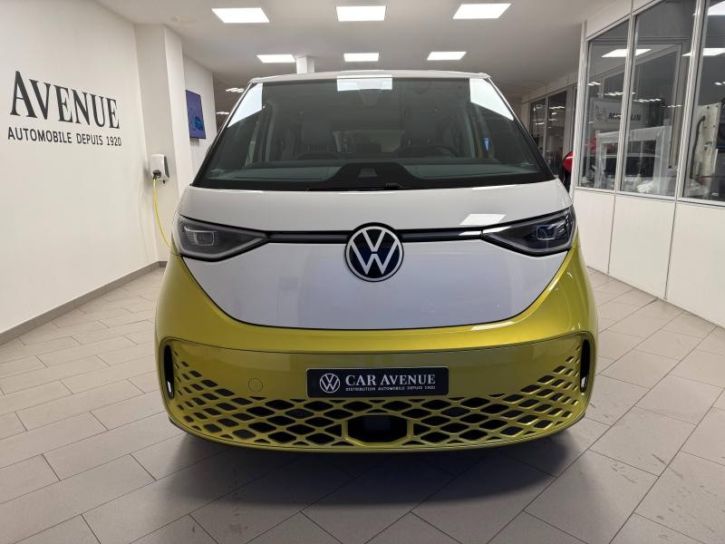 Used VOLKSWAGEN ID. Buzz 286ch Pro 7 places 86 kWh 2025 Blanc Candy / Jaune Lime € 49989 in Haguenau