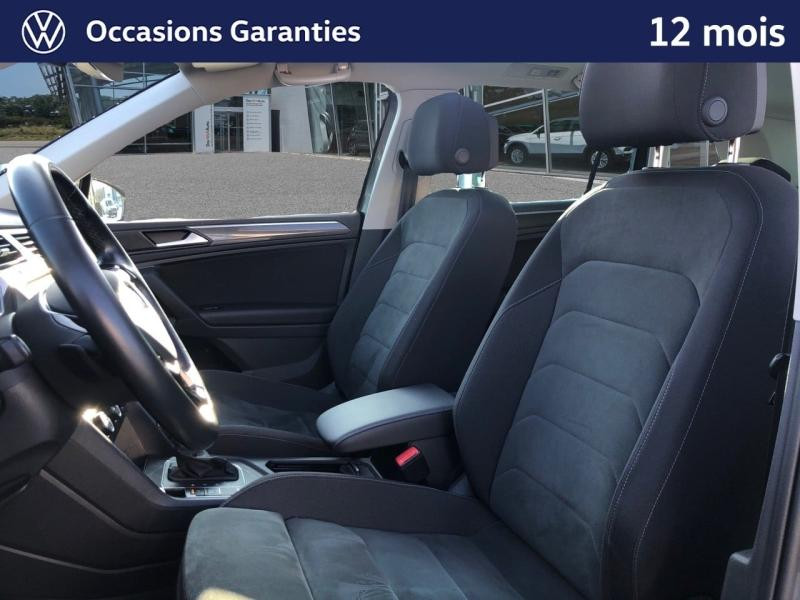 Used VOLKSWAGEN Tiguan 1.5 TSI EVO150 Carat DSG7 / APP Connect / GPS / Caméra / Keyless / Affichage Tête Haute 2019 Gris Indium € 25989 in Haguenau