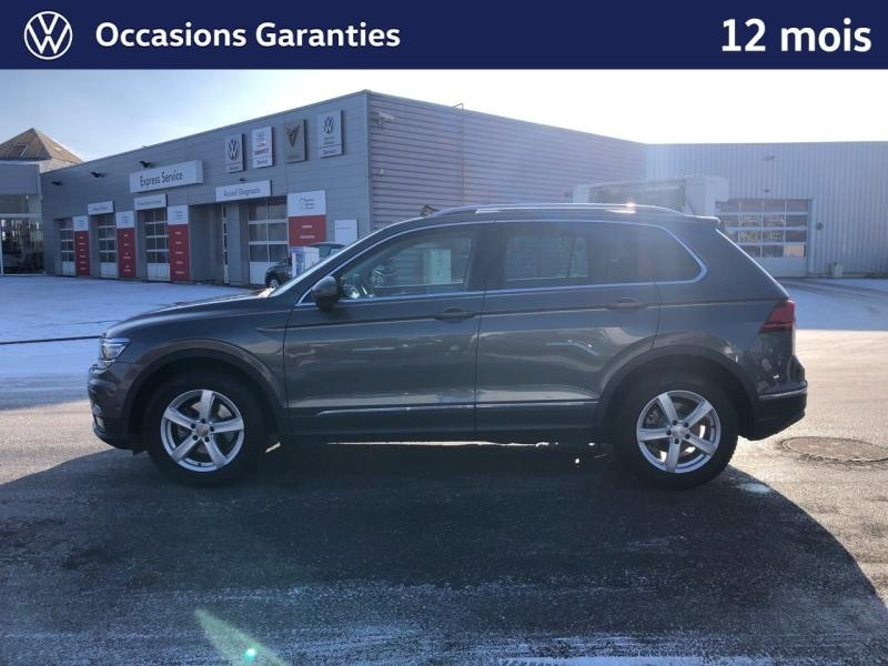 Used VOLKSWAGEN Tiguan 1.5 TSI EVO150 Carat DSG7 / APP Connect / GPS / Caméra / Keyless / Affichage Tête Haute 2019 Gris Indium € 25989 in Haguenau
