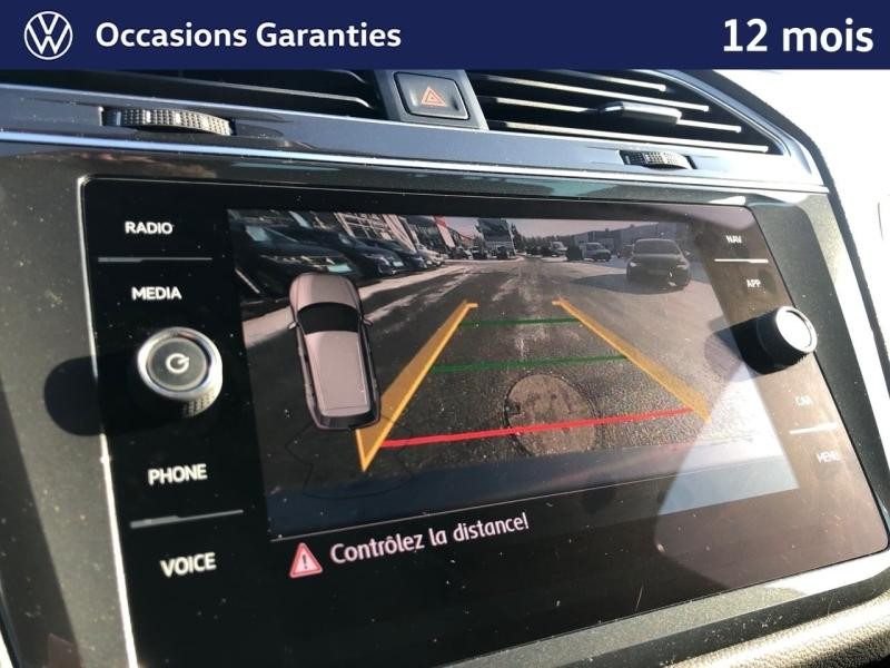 Used VOLKSWAGEN Tiguan 1.5 TSI EVO150 Carat DSG7 / APP Connect / GPS / Caméra / Keyless / Affichage Tête Haute 2019 Gris Indium € 25989 in Haguenau