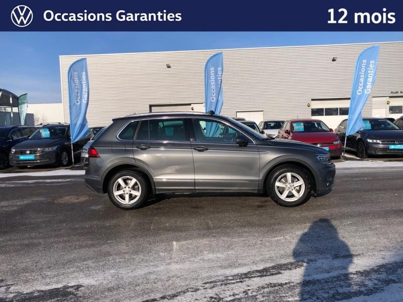 Used VOLKSWAGEN Tiguan 1.5 TSI EVO150 Carat DSG7 / APP Connect / GPS / Caméra / Keyless / Affichage Tête Haute 2019 Gris Indium € 25989 in Haguenau