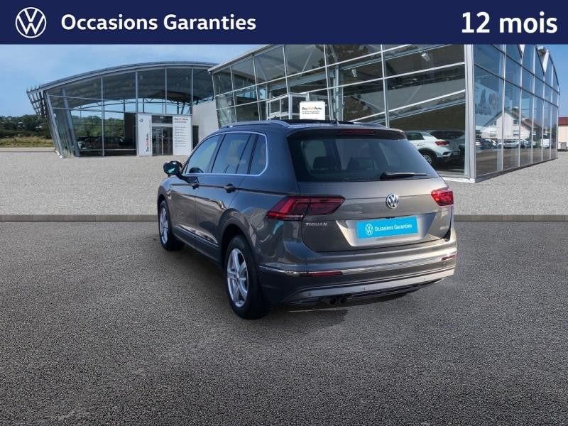 Used VOLKSWAGEN Tiguan 1.5 TSI EVO150 Carat DSG7 / APP Connect / GPS / Caméra / Keyless / Affichage Tête Haute 2019 Gris Indium € 25989 in Haguenau