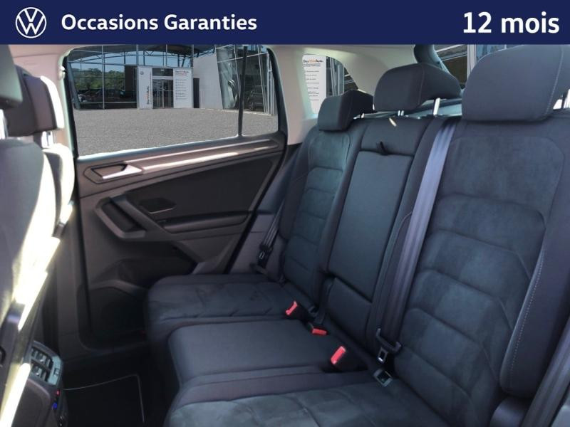 Used VOLKSWAGEN Tiguan 1.5 TSI EVO150 Carat DSG7 / APP Connect / GPS / Caméra / Keyless / Affichage Tête Haute 2019 Gris Indium € 25989 in Haguenau
