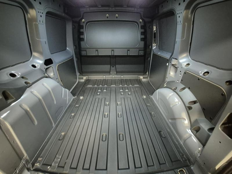 Used VOLKSWAGEN Caddy Cargo 2.0 TDI 122ch Business DSG7 2025 Gris Pur € 33989 in Haguenau