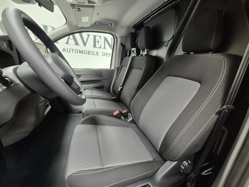 Used VOLKSWAGEN Transporter Fg Van L2 70 kWh 286ch 2025 Clear White € 47989 in Haguenau