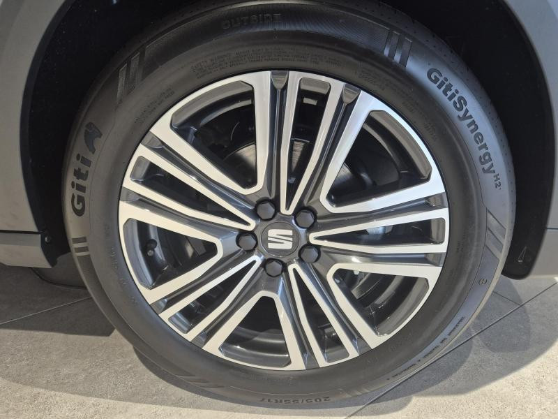 Used SEAT Arona 1.0 TSI 95ch Copa 2025 Gris Graphène Métal/Toit Noir Minuit € 20989 in Haguenau