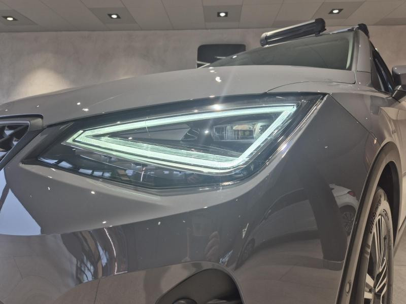 Used SEAT Arona 1.0 TSI 95ch Copa 2025 Gris Graphène Métal/Toit Noir Minuit € 20989 in Haguenau