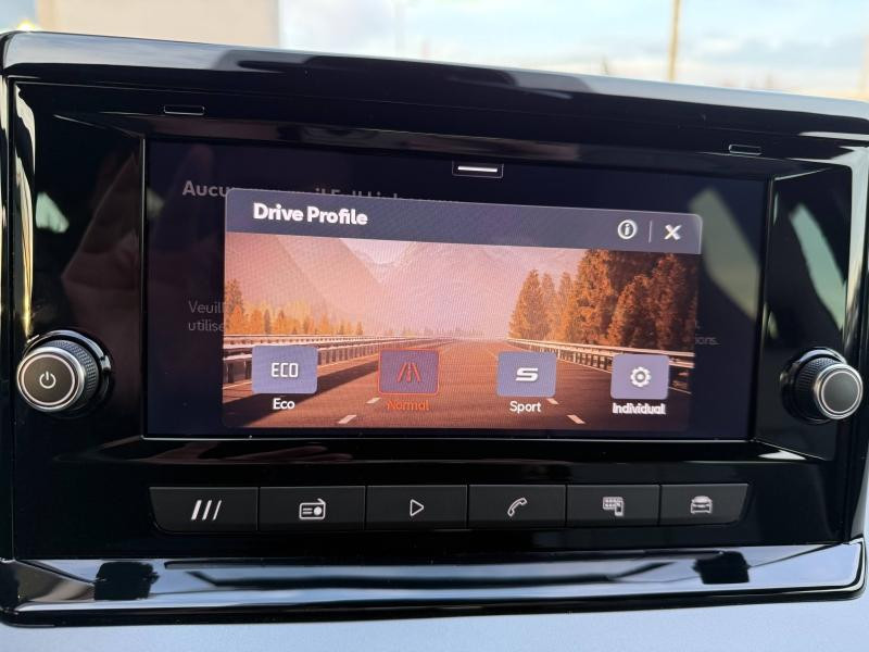 Occasion SEAT Arona 1.0 TSI 115ch FR DSG7 2025 Noir Minuit Métal 25989 € à Haguenau