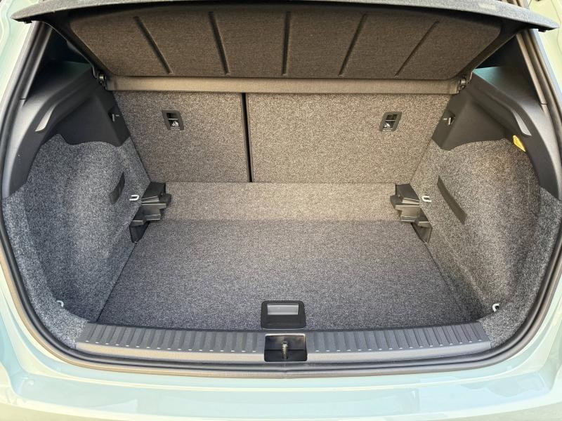 Used SEAT Arona 1.0 TSI 95 ch Copa 2025 Bleu Oniric/Toit Gris Manhattan € 21489 in Haguenau