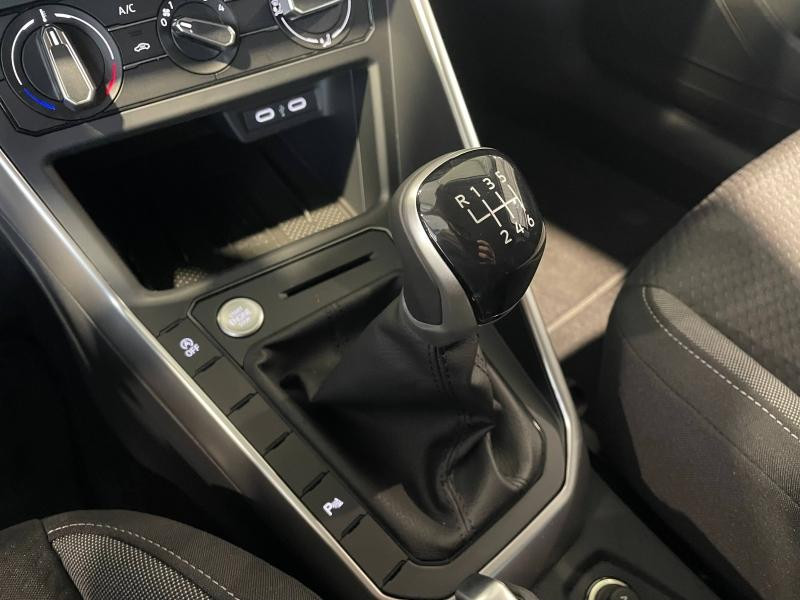 Occasion VOLKSWAGEN Taigo 1.0 TSI 116 Ch VW Edition BVM 6 / Caméra / Roue de secours / App-Connect 2025 Noir Intense nacrée 24489 € à Haguenau