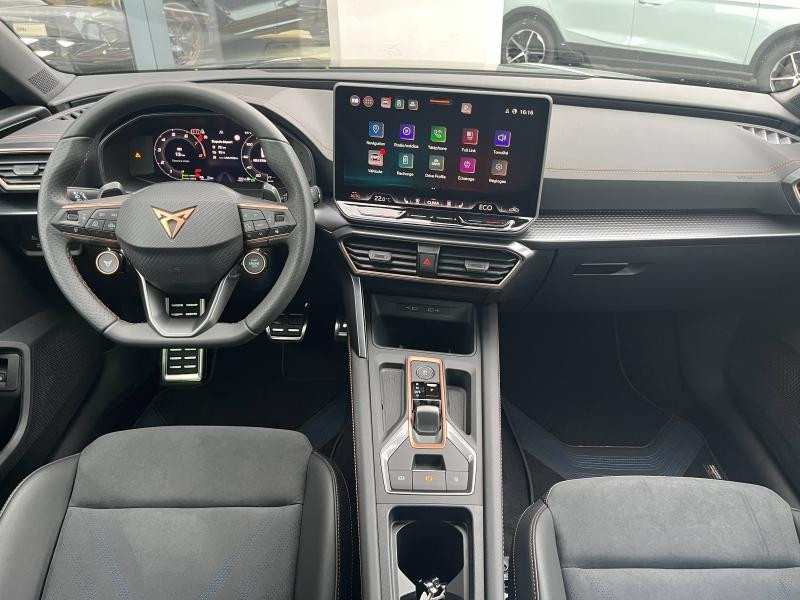 Used CUPRA Leon 1.5 eHybrid 272 ch VZ DSG6 2026 Noir Minuit métallisé € 45489 in Haguenau