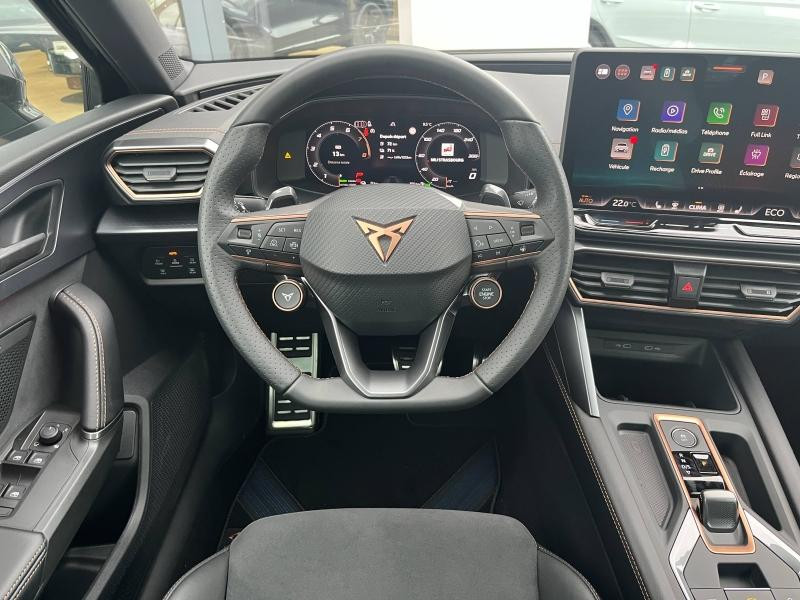 Used CUPRA Leon 1.5 eHybrid 272 ch VZ DSG6 2026 Noir Minuit métallisé € 45489 in Haguenau