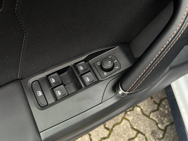 Used CUPRA Leon 2.0 TDI 150 ch V DSG7 2026 Blanc Nevada métallisé € 38689 in Haguenau