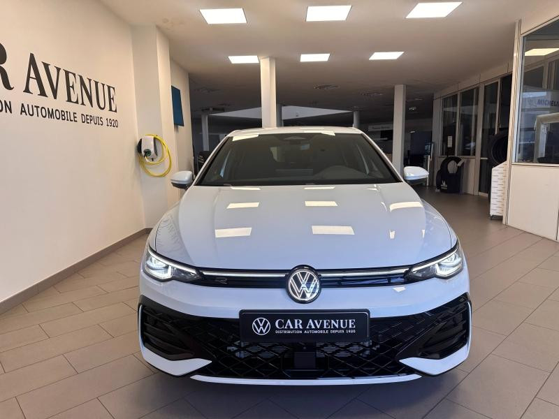 Used VOLKSWAGEN Golf 1.5 eTSI EVO2 116ch R-Line Edition DSG7 2025 Blanc Pur € 32989 in Haguenau
