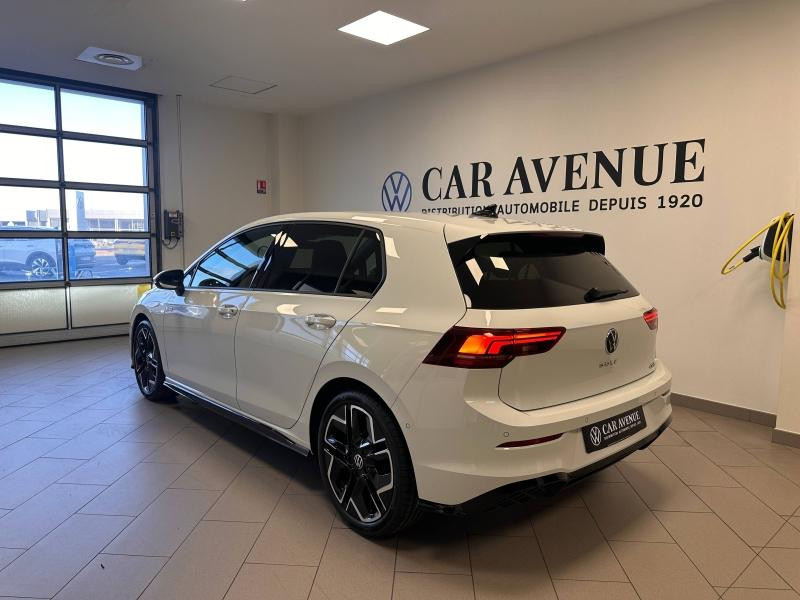 Used VOLKSWAGEN Golf 1.5 eTSI EVO2 116ch R-Line Edition DSG7 2025 Blanc Pur € 32989 in Haguenau