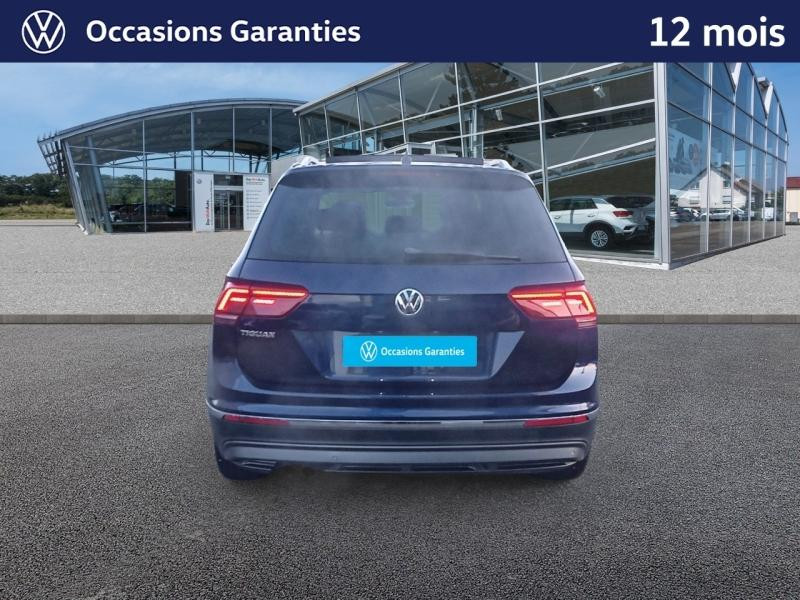 Used VOLKSWAGEN Tiguan 2.0 TDI 150 ch Carat Exclusive DSG7 / KEYLESS / APP CONNECT / SIEGES CUIRS ET CHAUFFANTS A ME 2018 Bleu Atlantique € 24889 in Haguenau